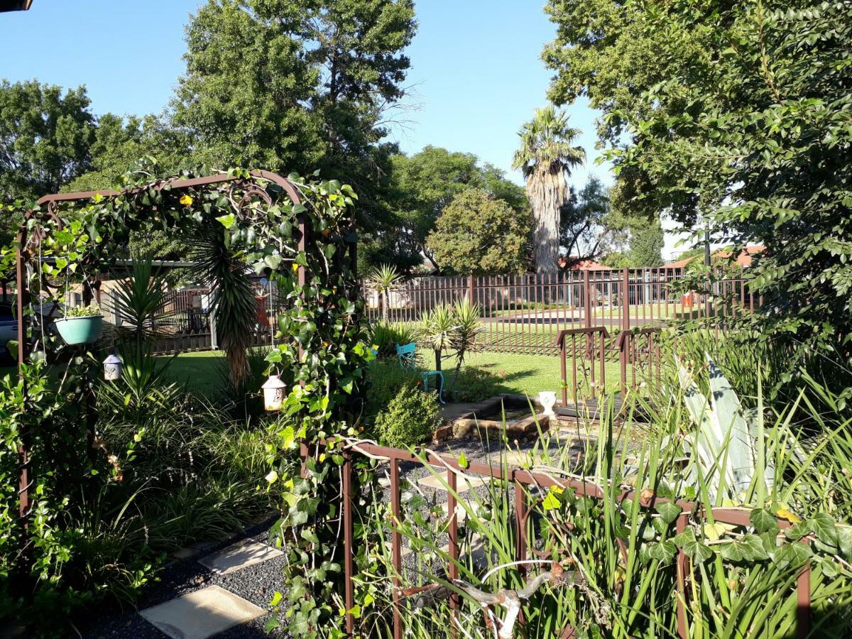Lisane Accommodation Middelburg  Εξωτερικό φωτογραφία